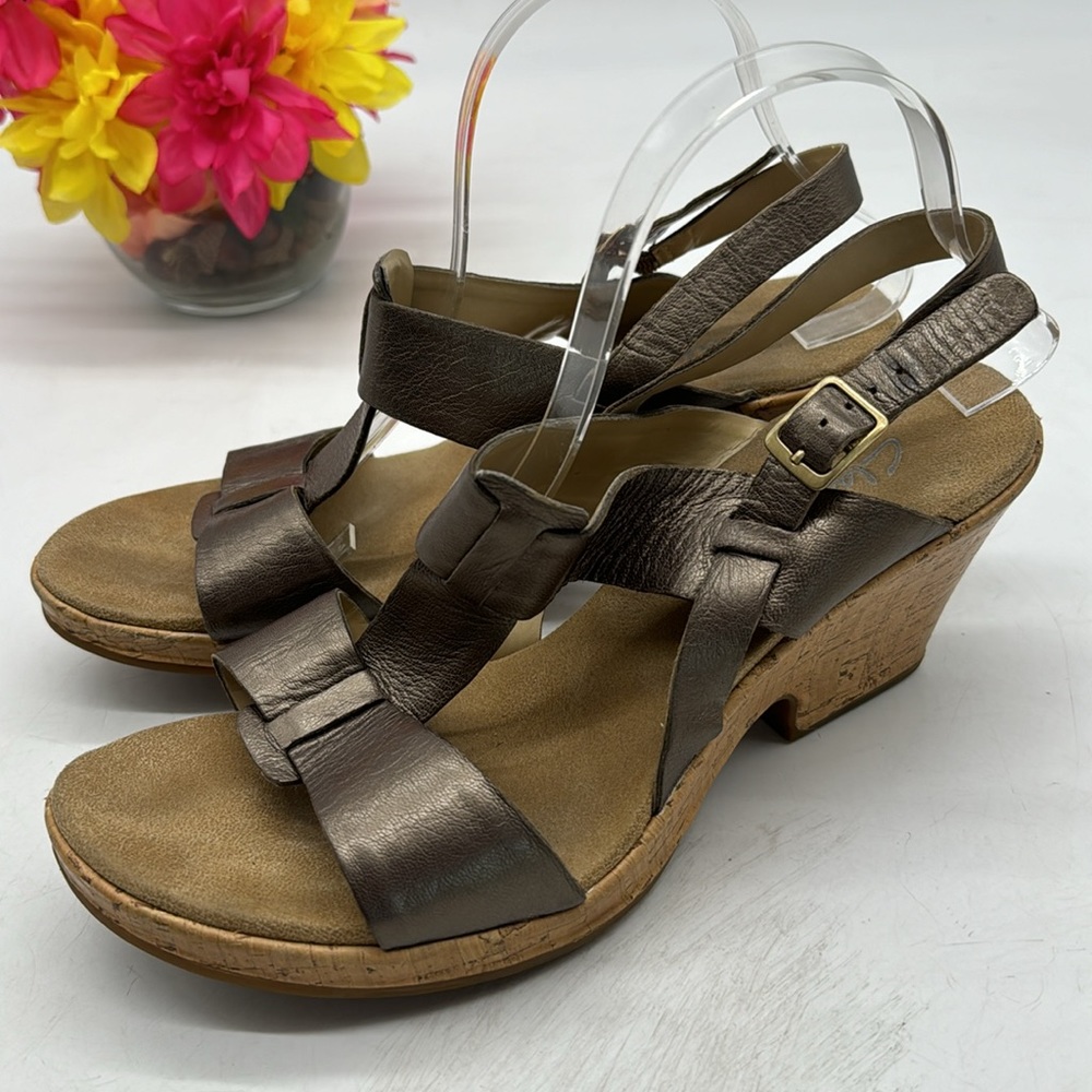 Clarks Bronze Leather Sandal Cork Heel Size 12 MCW5419